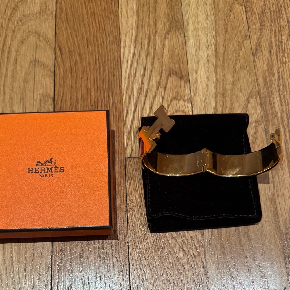 HERMES - CLIC CLAC H BRACELET - Rouge Amarante - Picture 7 of 12